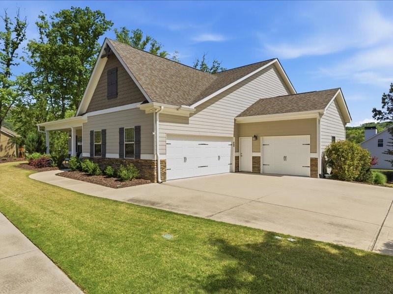 120 Hawks Trail