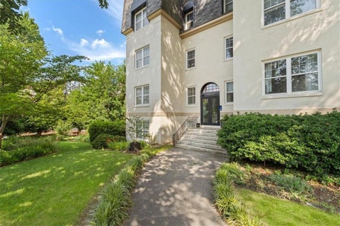 Condo For Sale - 1230 Piedmont Avenue #401<br/> Atlanta, GA 30309