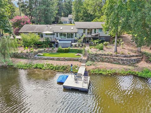 Photo of 1085 Lake Charles Drive, Roswell, GA 30075 (MLS # 7637619)