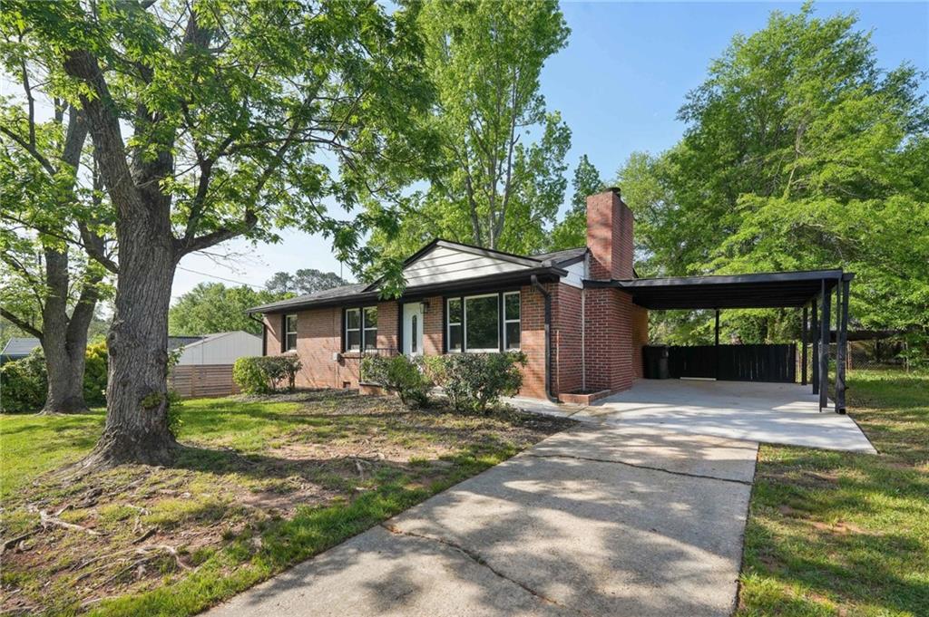 264 Rockin Hill Drive, Marietta, Georgia image 3
