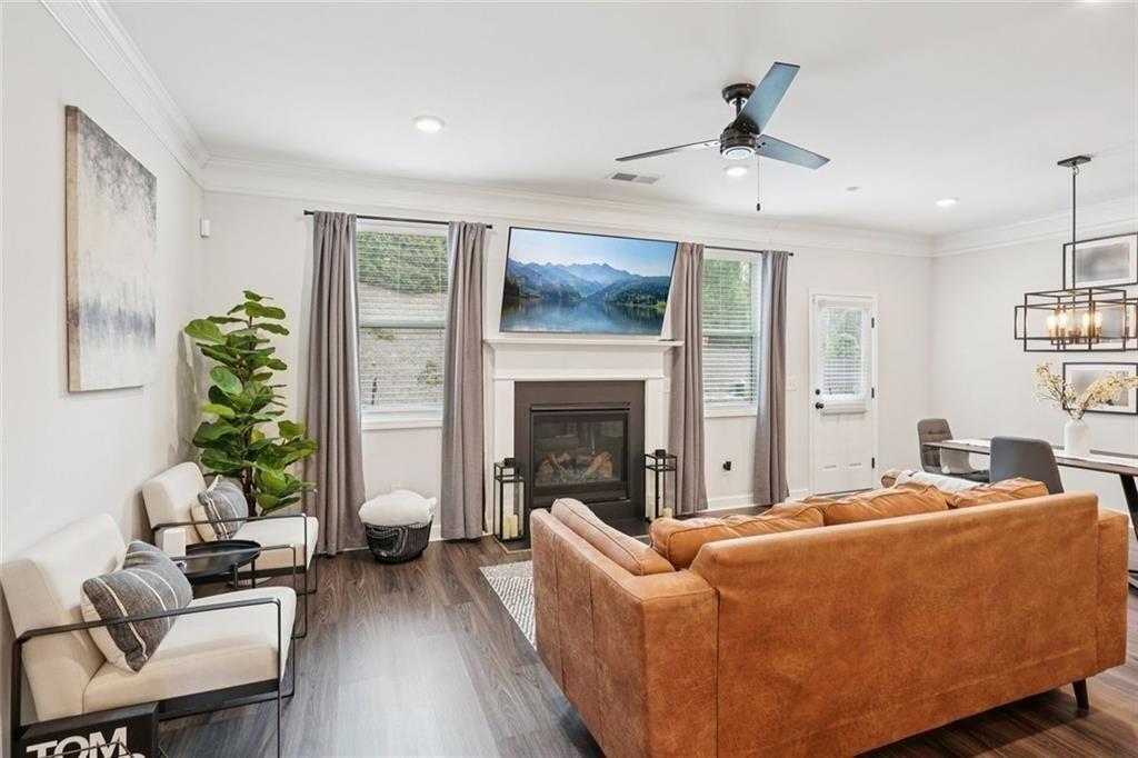 2995 EDGEMONT Lane SW