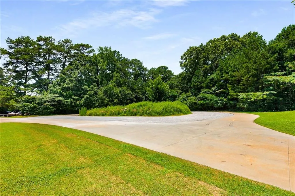 Atlanta, Georgia 30319, United States, 1 Bedroom Bedrooms, ,2 BathroomsBathrooms,Residential,Active,160678