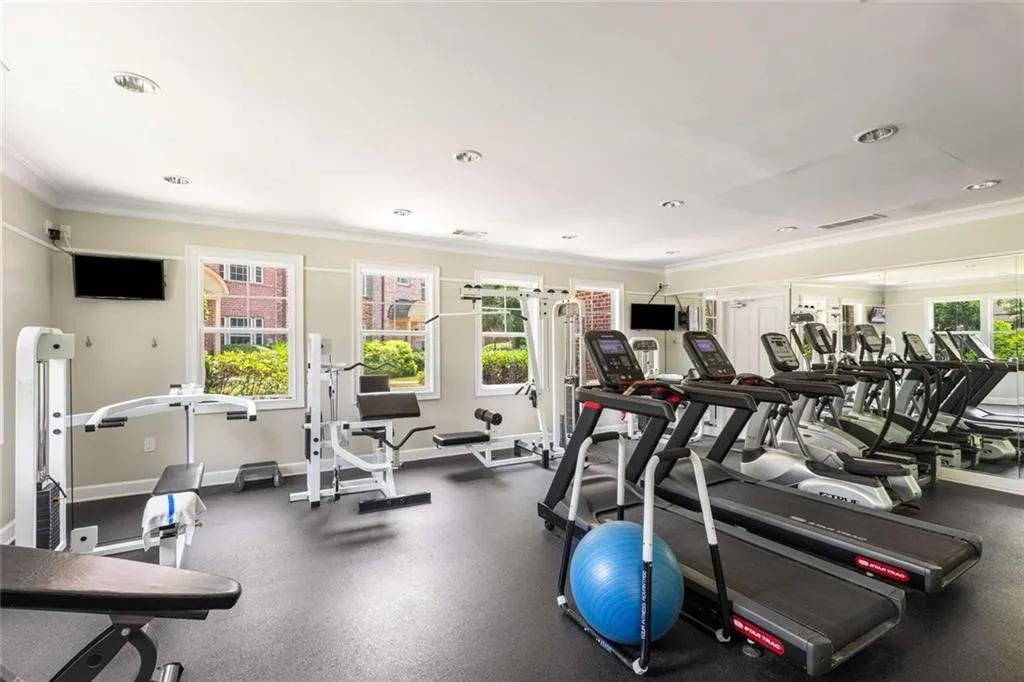 Atlanta, Georgia 30319, United States, 1 Bedroom Bedrooms, ,2 BathroomsBathrooms,Residential,Active,160678