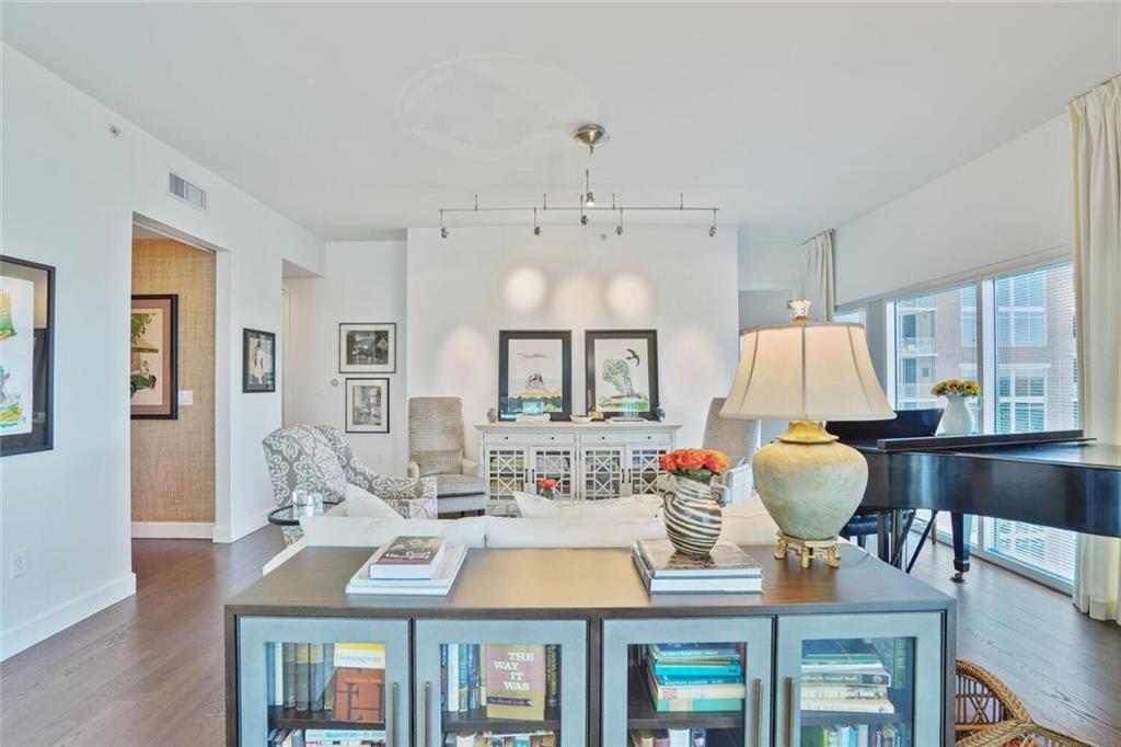 1820 Peachtree Street NW 1008