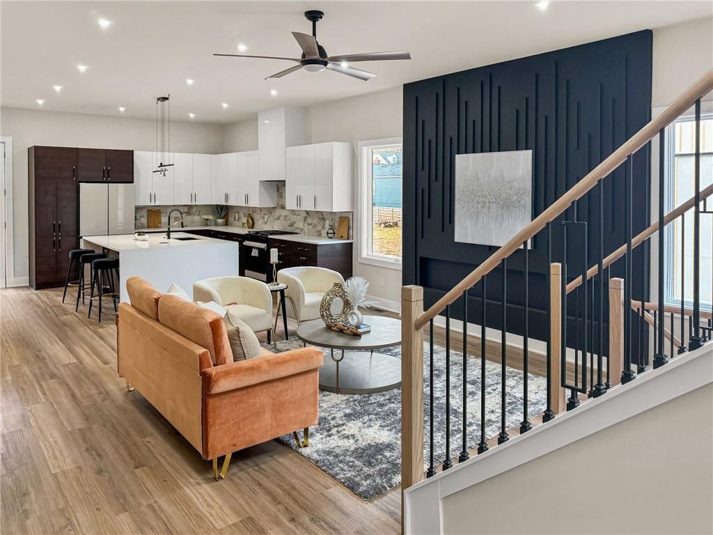 237 Altoona Place SW