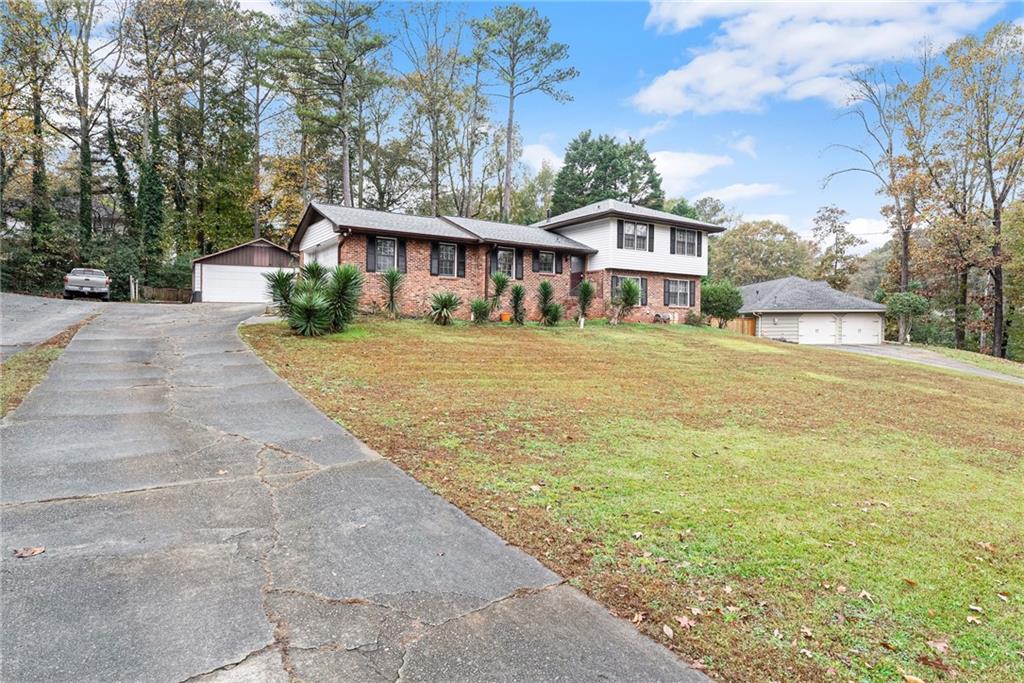 753 Brookwood Terrace, Lilburn, Georgia image 2
