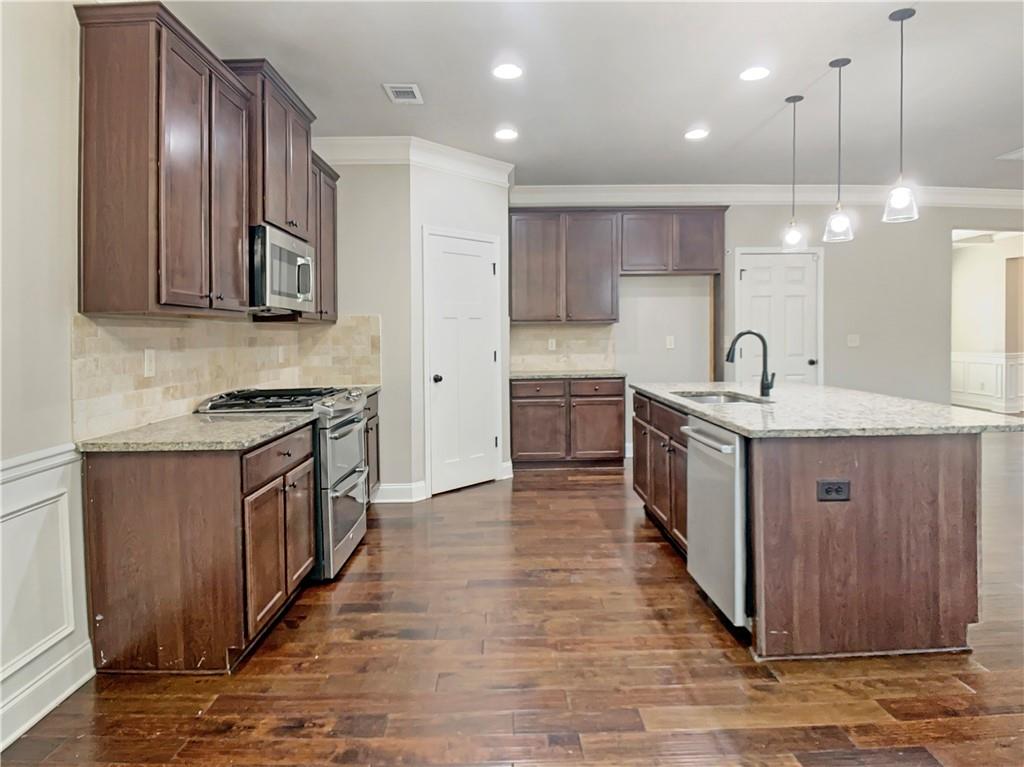 990 Mulberry Bay Drive