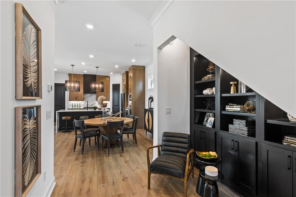 1282 Burhouse Circle