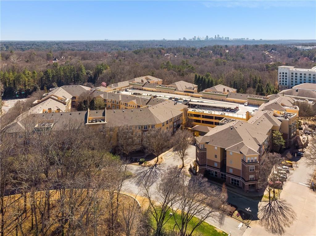 10 Perimeter Summit Boulevard NE 1404