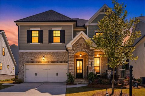 Homes For Sale - 4566 Molder Drive<br/> Gwinnett County, Buford, GA 30518