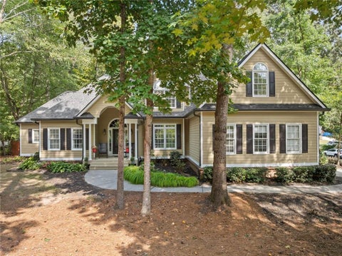 Homes For Sale - 3650 Lake Seminole Drive<br/> Buford, GA 30519