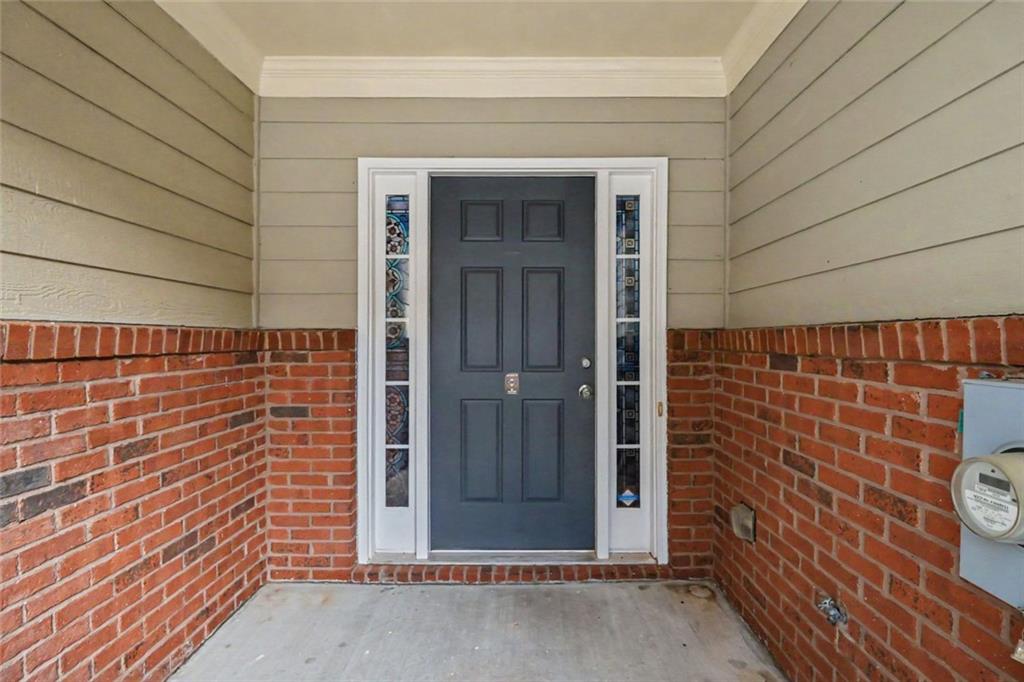 372 Creek Manor