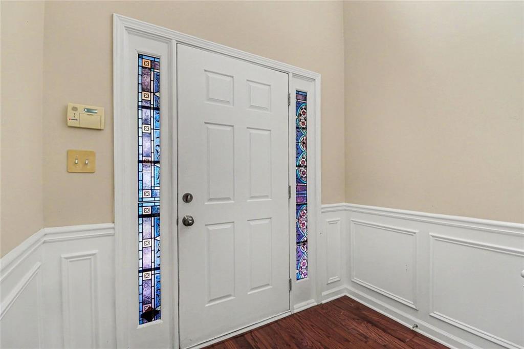 372 Creek Manor