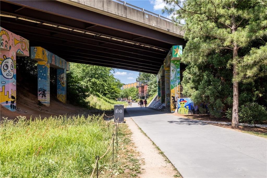 870 Inman Village Parkway NE 204