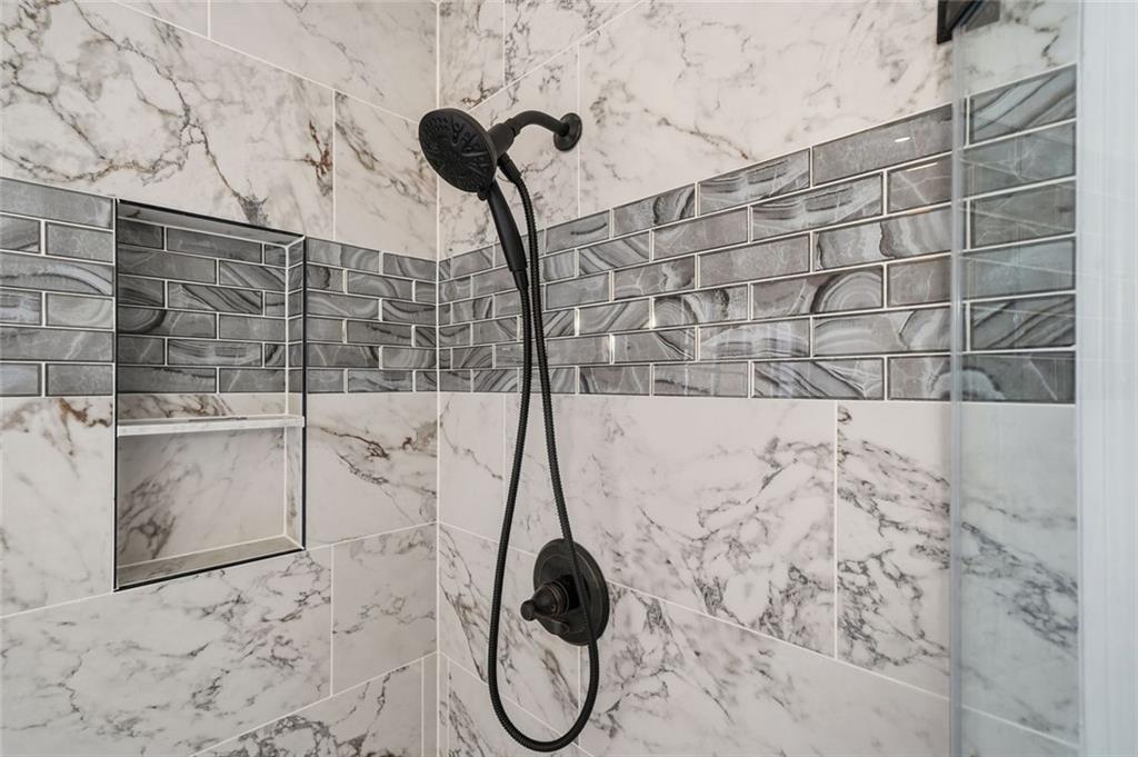 Geneva Woods - Residential