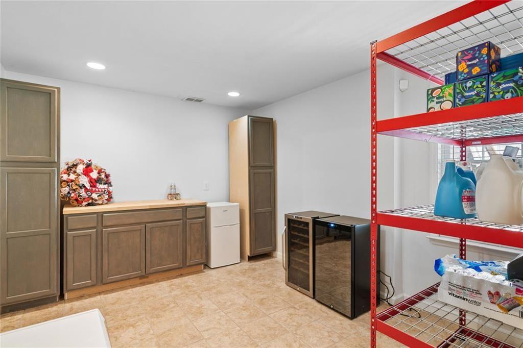 Geneva Woods - Residential