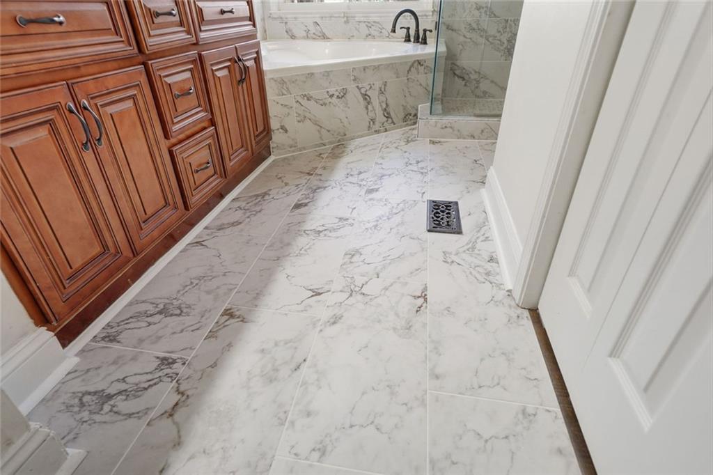 Geneva Woods - Residential