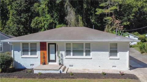 Homes For Sale - 559 Westmeath Drive<br/> Atlanta, GA 30310