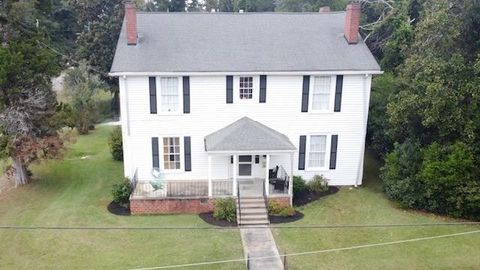 202 Veazey Street Union Point GA 30669
