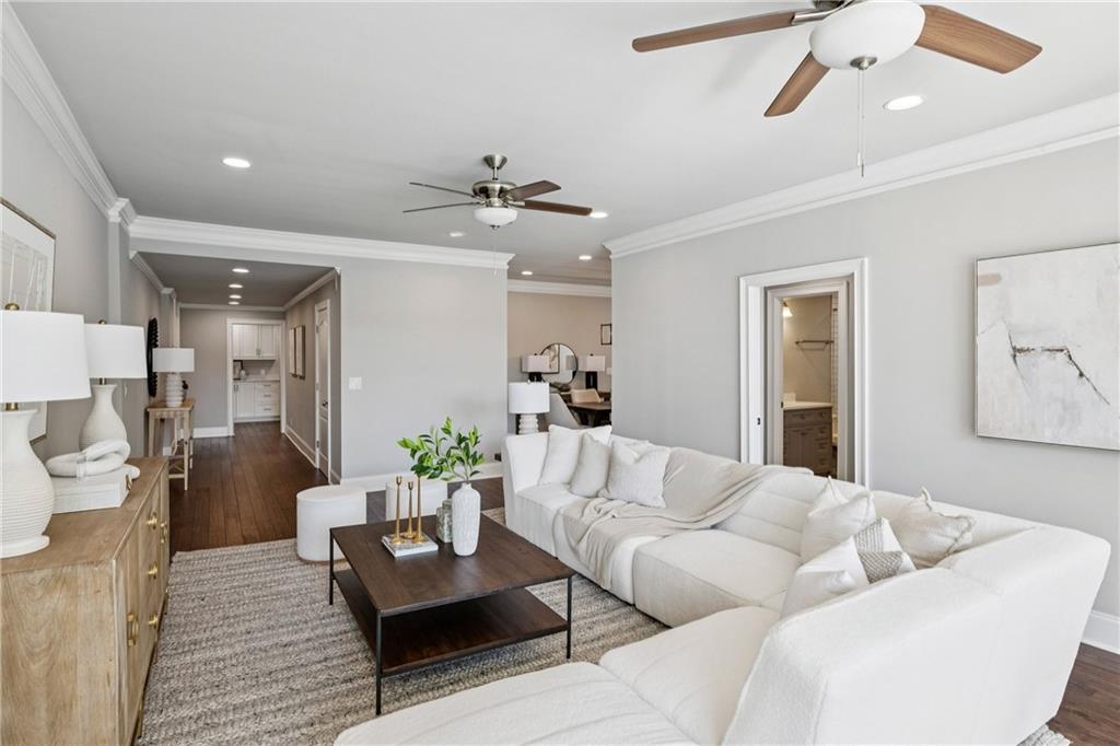 2575 Peachtree Road NE 5G