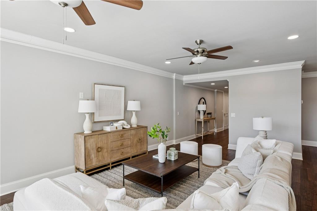 2575 Peachtree Road NE 5G