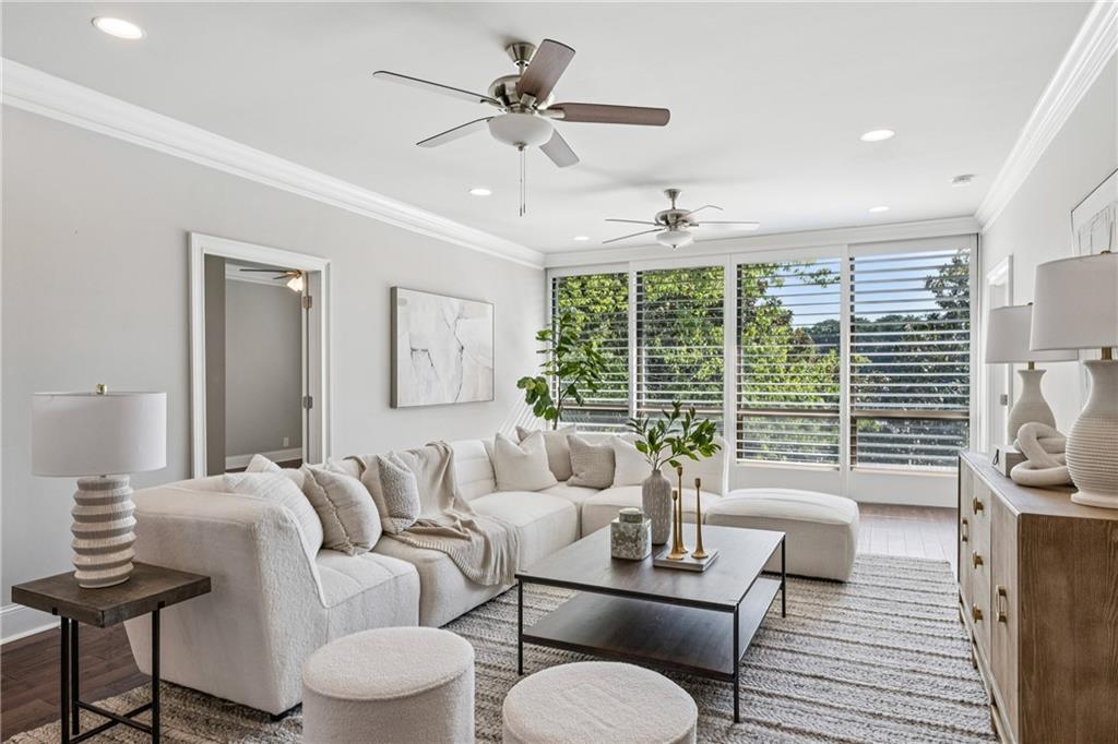 2575 Peachtree Road NE 5G