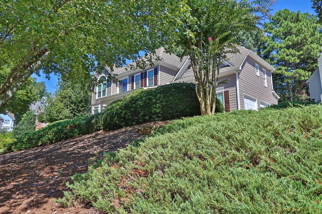 2315 Walnut Grove Way