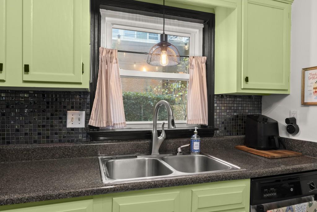 The Accolades - Residential