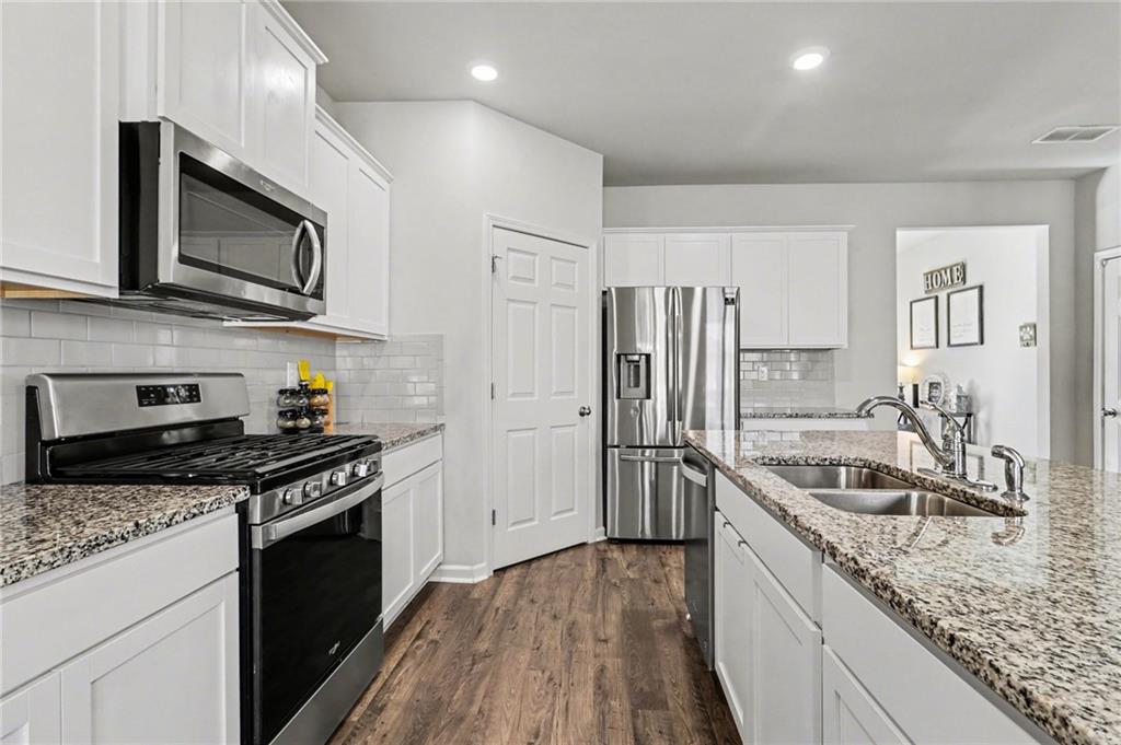 2972 Hawthorn Farm Boulevard