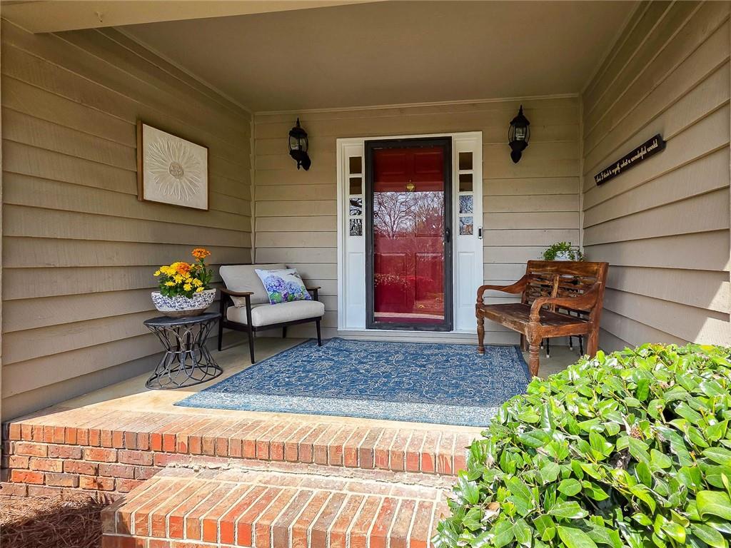 4093 Deerbrook Way SW