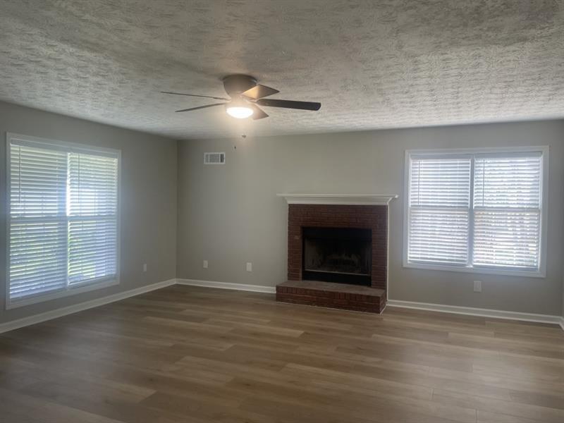 3870 Spring Moss Circle, Snellville, Georgia image 7