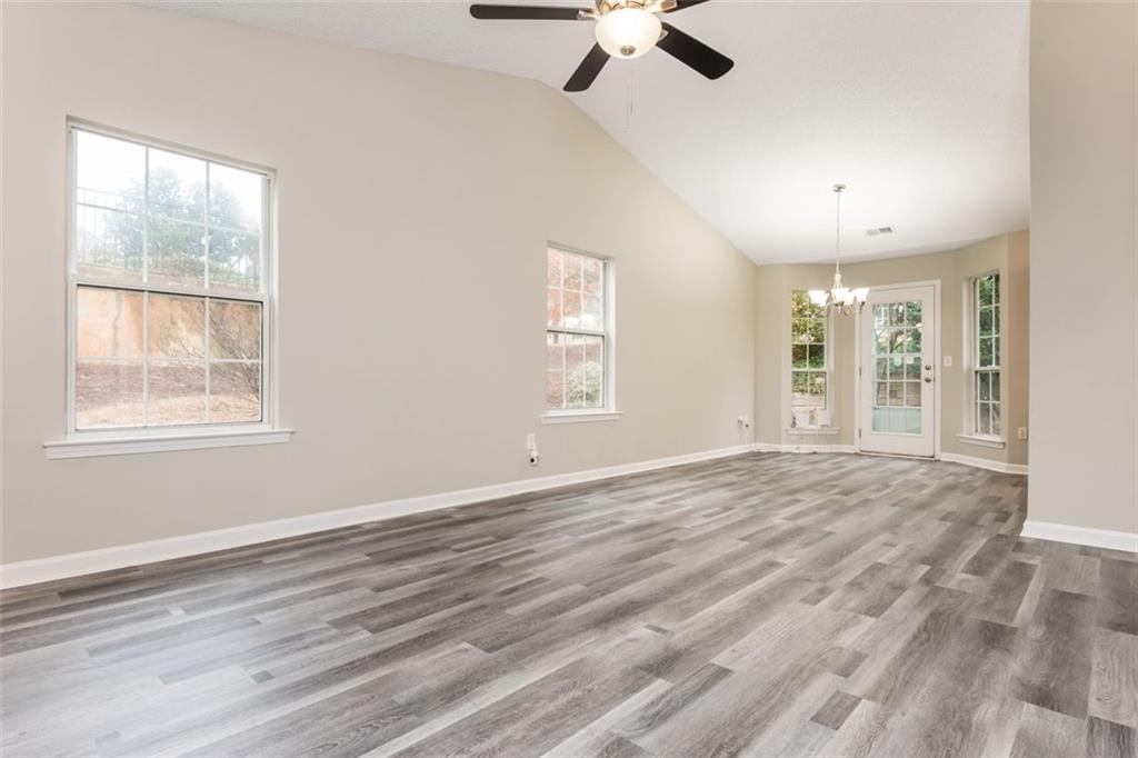 407 Red Coat Lane, Woodstock, Georgia image 11