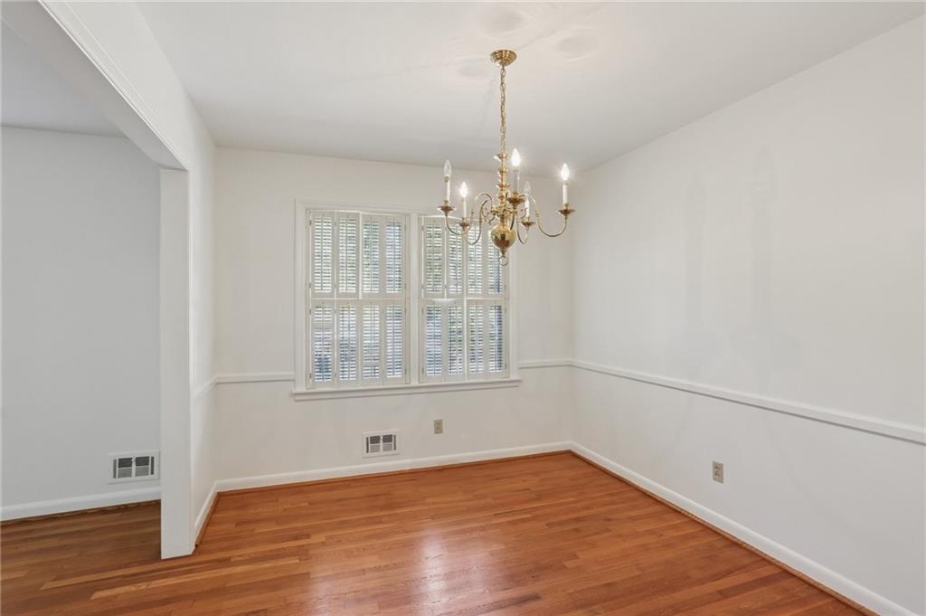 200 Evelyn Street NW