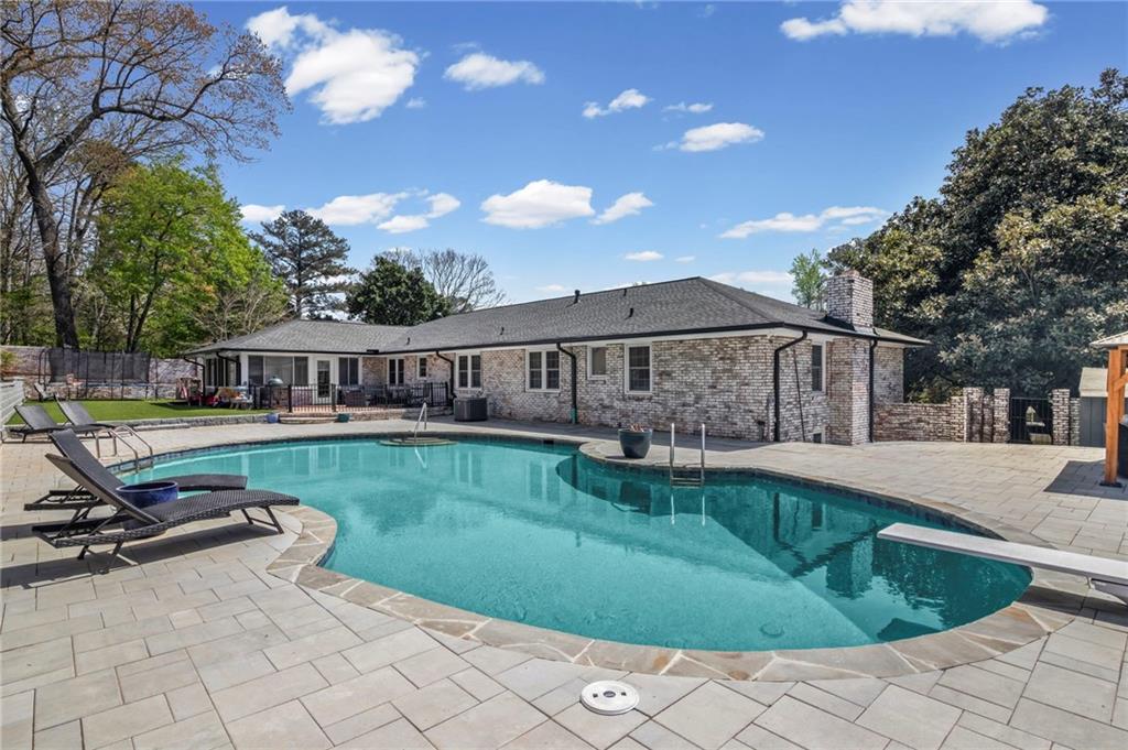 Photo of 2808 Beverly Hills Drive, Marietta, GA 30068 (MLS # 7788992)