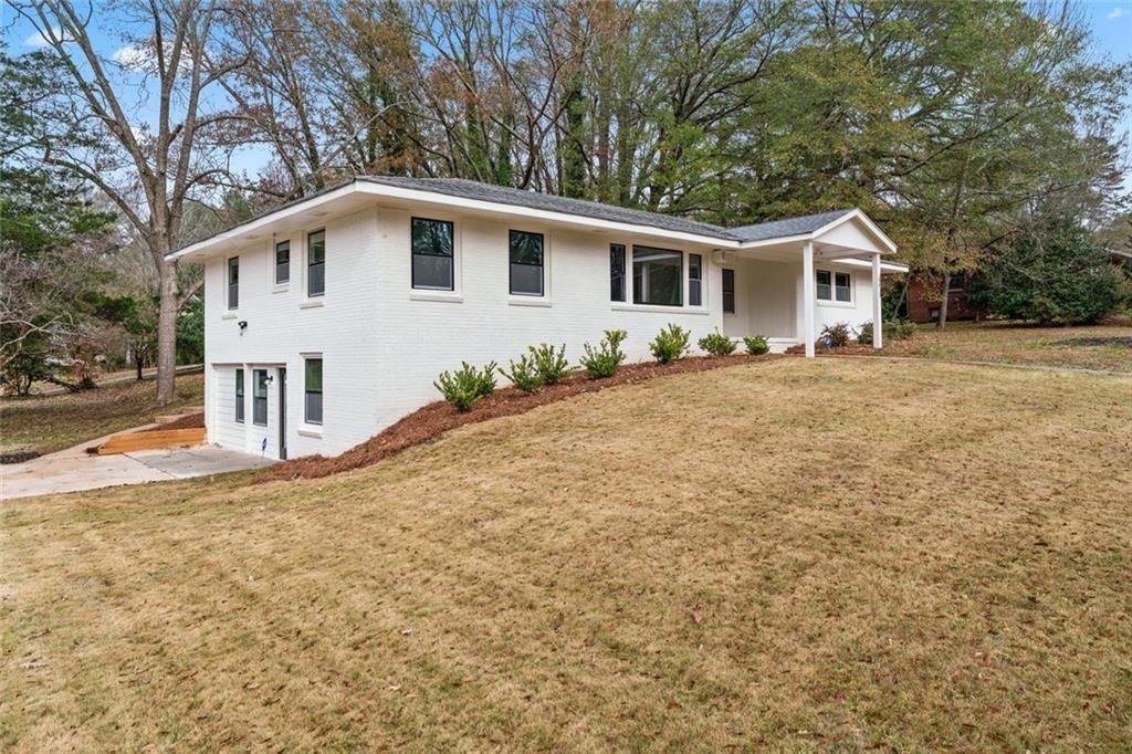 2277 Edgemore Drive SE