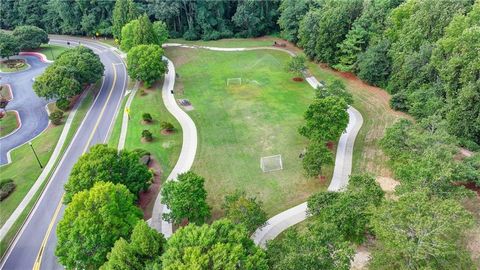 A home in Dacula