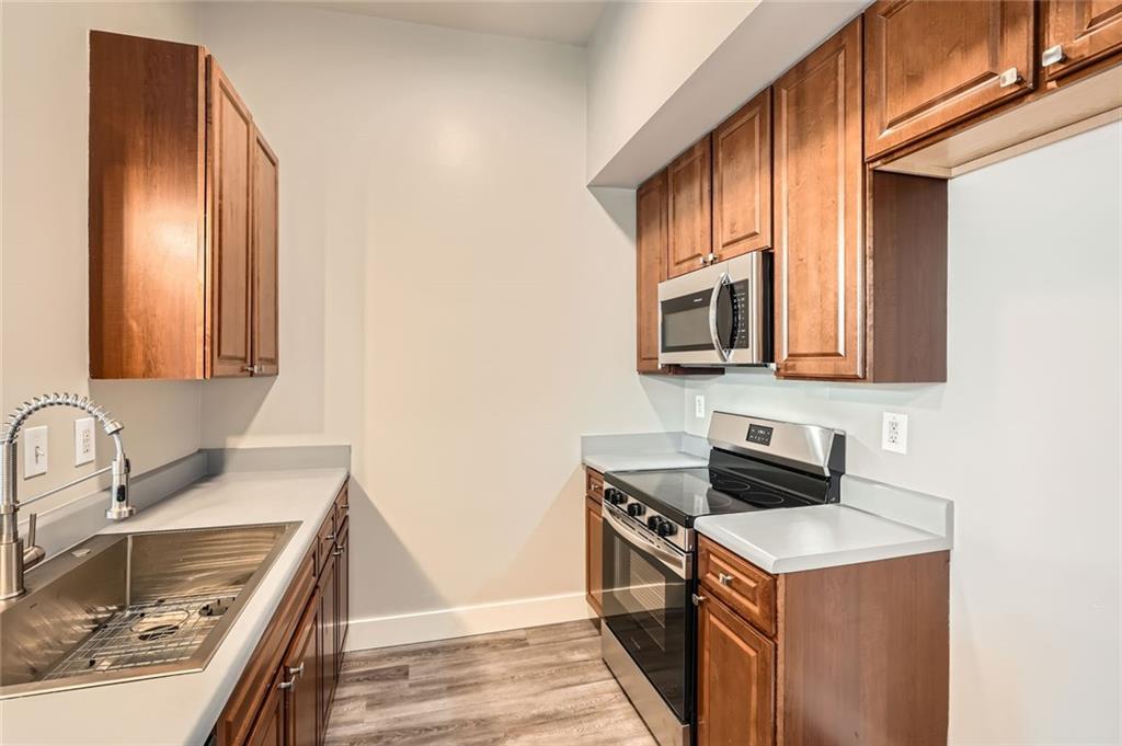 502 Pryor Street SW 301