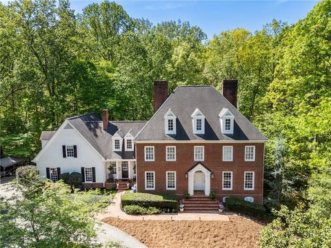 420 Fawn Glen Drive Roswell GA 30075