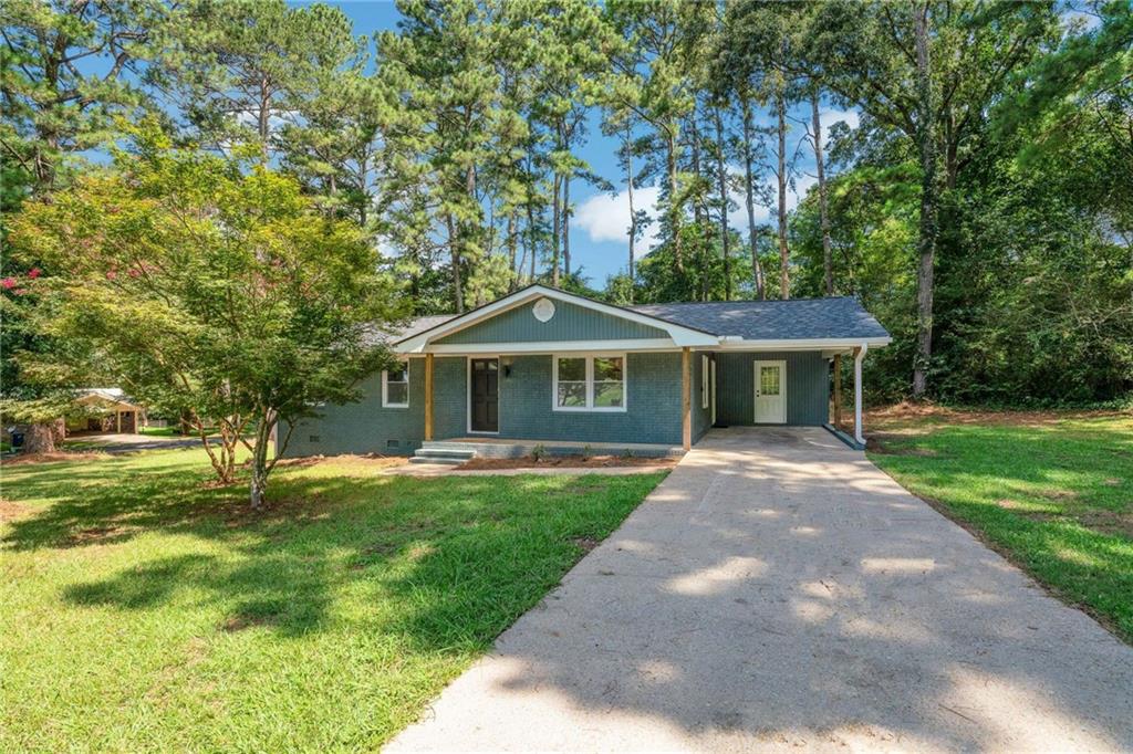 Welcome to this fresh and bright, fully renovated home in Winder.! No stone left unturned in this easy one level living home with carport and covered front porch. Solid brick home with new construction including new roof, all systems (HVAC including ductwork, plumbing and electrical hot water heater), flooring, lighting, smoothed ceilings and recessed lighting, crawl space insulation, and all appliances and cabinetry. Absolutely gorgeous kitchen with Quartz countertops, stainless steel appliances, breakfast bar, and lots of countertop space! - perfect that Chef enthusiast Tons of cabinet space also! Laundry closet in kitchen. View to backyard from kitchen sink. Perfect yard for children and pets with backyard patio. Beautiful Master with sparkling bathroom including walk in shower and quartz countertop vanity with plenty of space for personal items. Secondary bath in hall with tub shower combo.
You don't want to miss your opportunity to have your brand-new home in established neighborhood at a incredible price! Hurry- this one is not going to last long!
