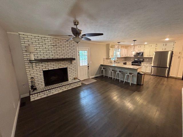 KINGSRIDGE ESTATE - Residential Lease