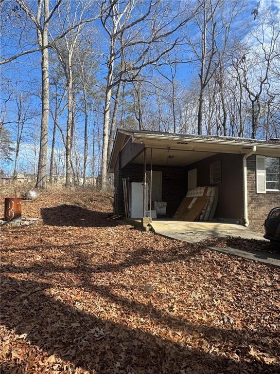 962 Roberts Ridge Road