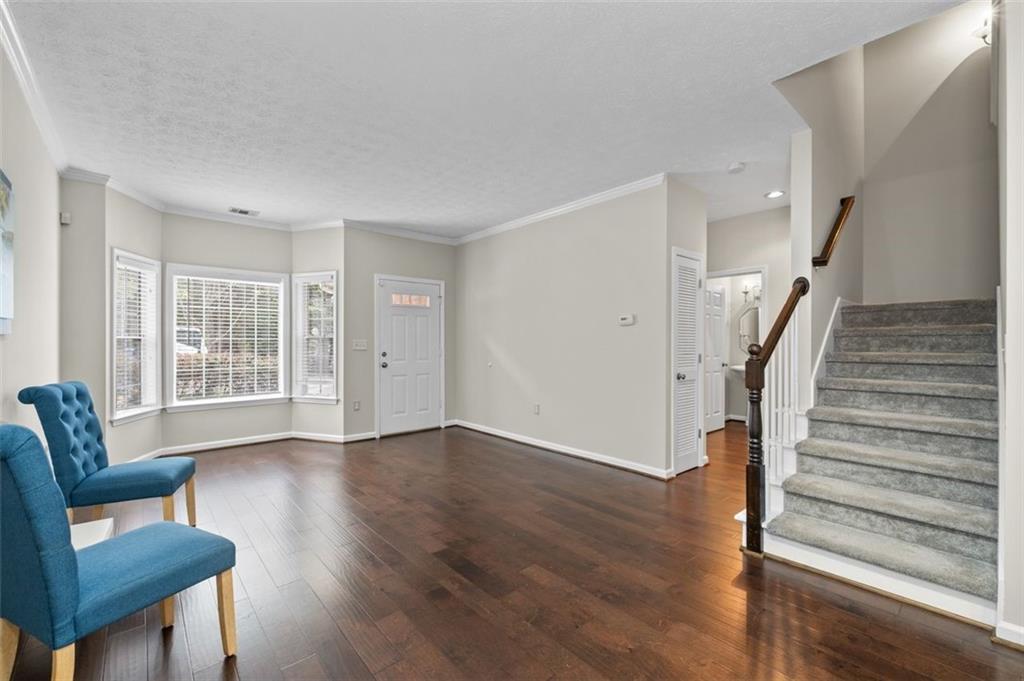 Pinetree - Residential