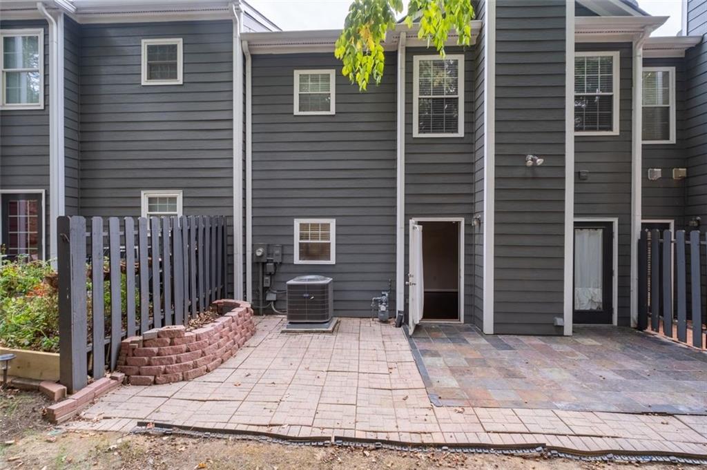 Pinetree - Residential