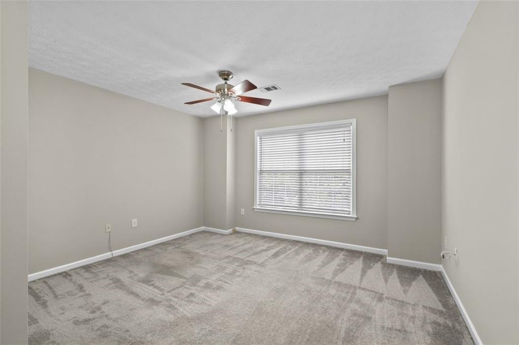 Pinetree - Residential