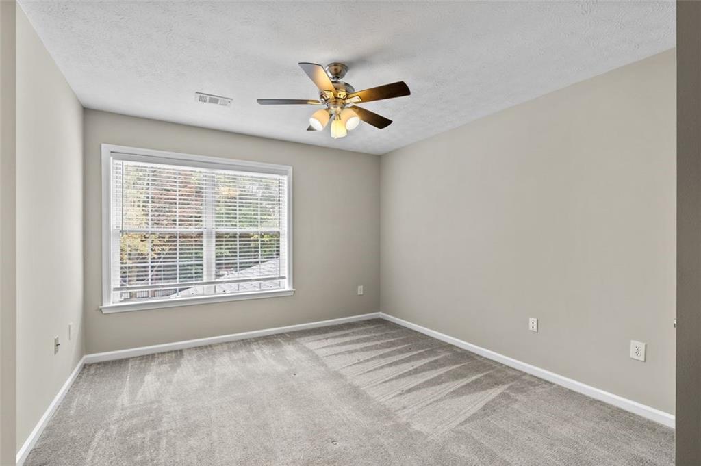 Pinetree - Residential
