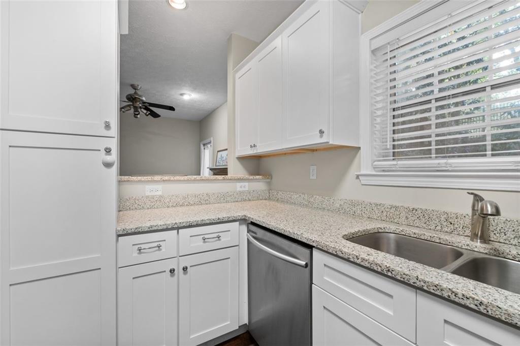 Pinetree - Residential