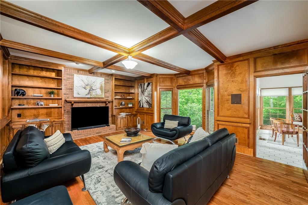 6040 Neely Farm Drive, Peachtree Corners, Georgia image 14