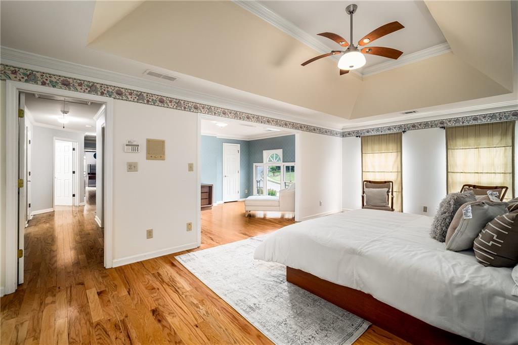 6040 Neely Farm Drive, Peachtree Corners, Georgia image 33