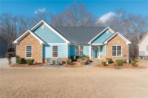 A home in Flowery Branch