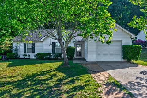 Homes For Sale - 5135 Hillcrest Glenn Drive<br/> Sugar Hill, GA 30518